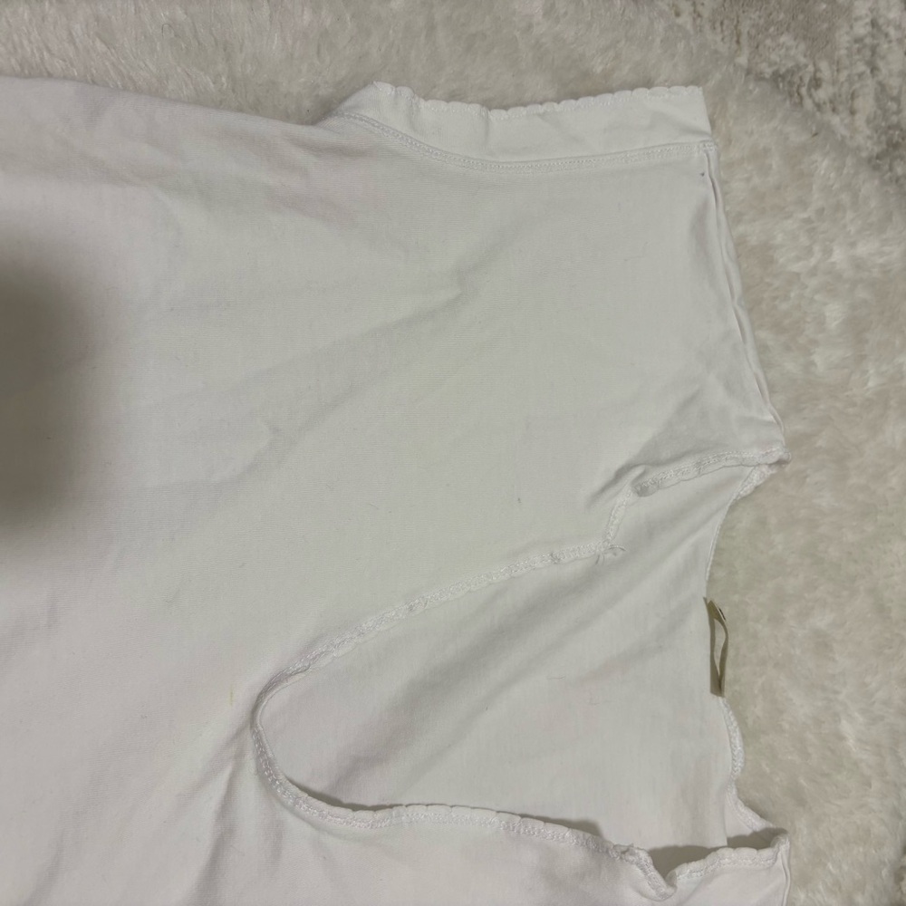 FREE PEOPLE INTIMATELY white top and baby doll shorts pajama loungewear set - Picture 9 of 10